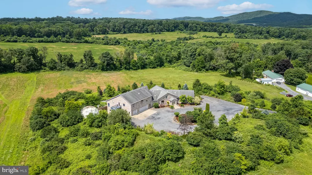 2496 BERNEL RD, State College, PA 16803