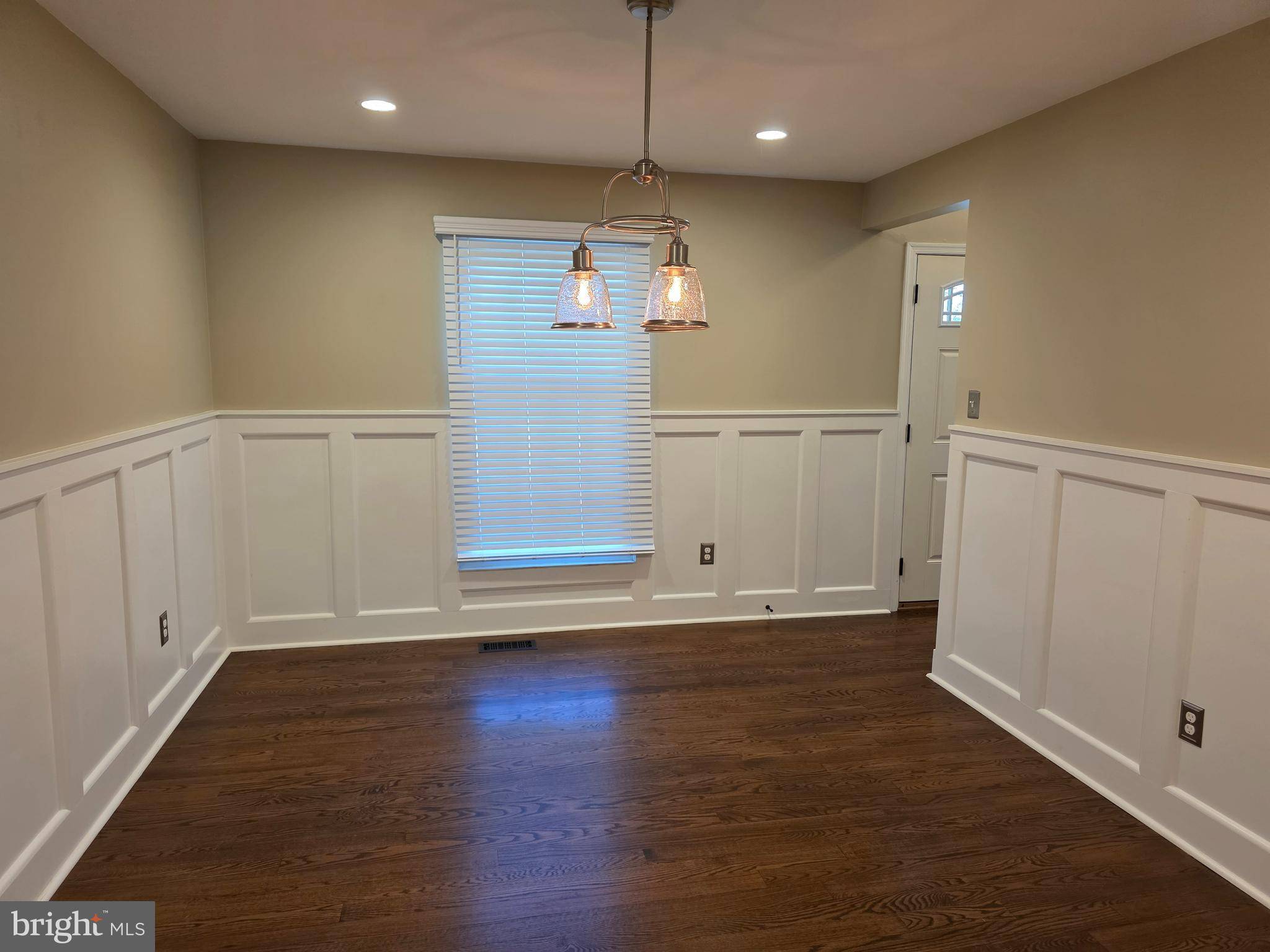 Herndon, VA 20170,12529 DARDANELLE CT