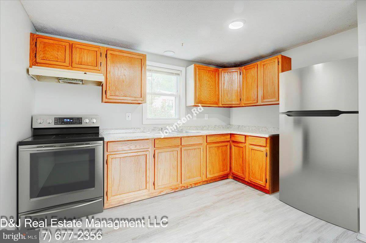1919 JOHNSON RD, Chambersburg, PA 17202