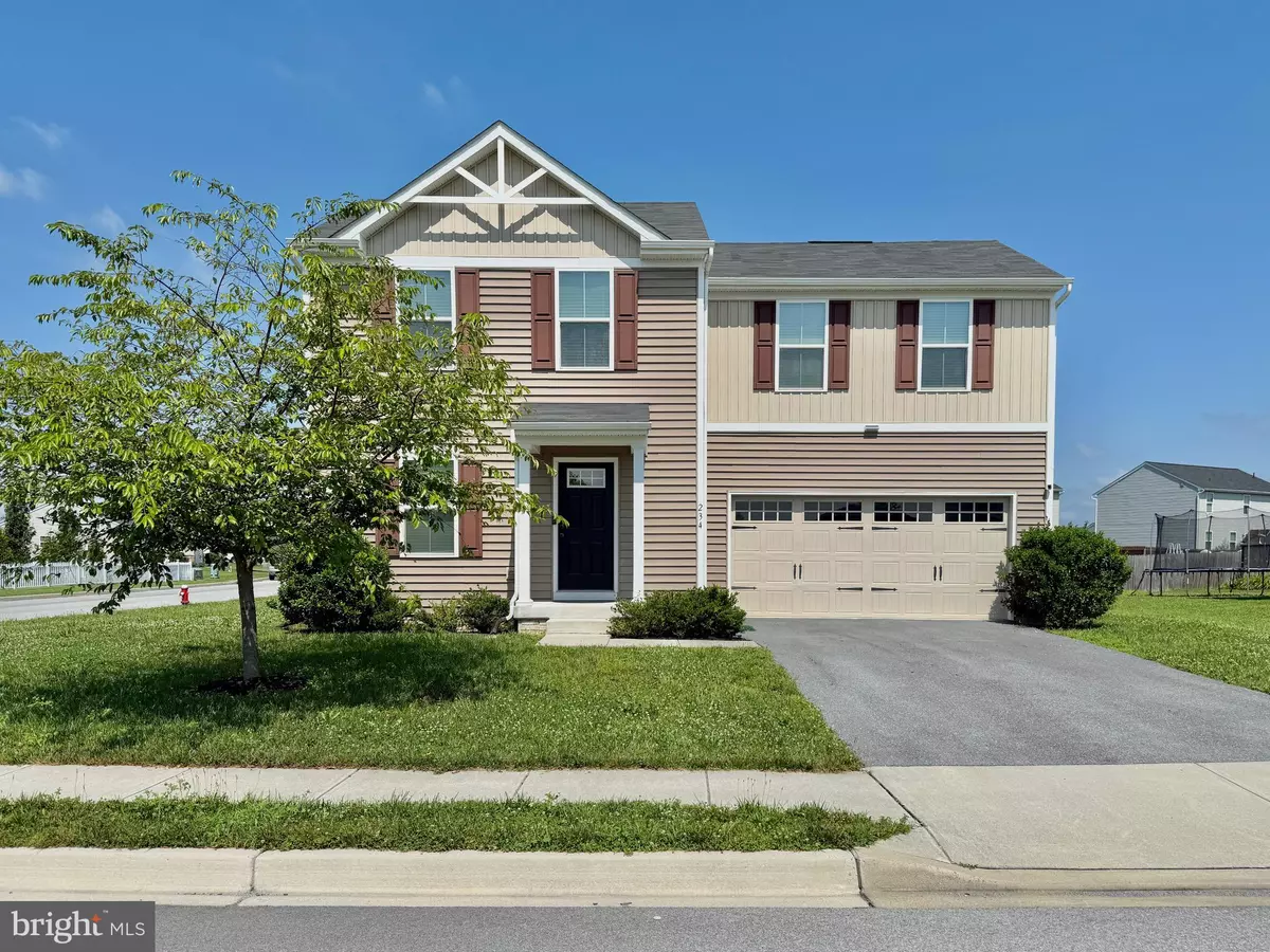 Martinsburg, WV 25405,234 OXFORD WAY