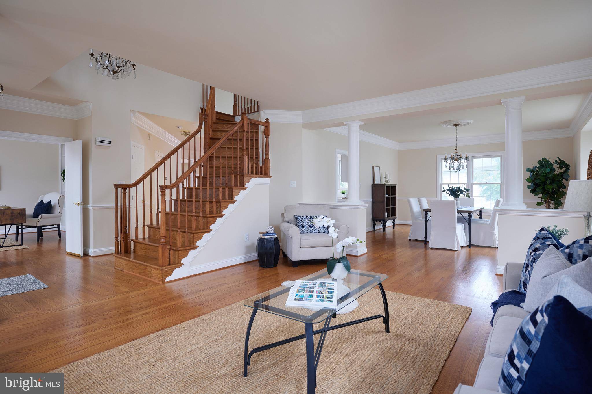 Potomac, MD 20854,10607 FARMBROOKE LN