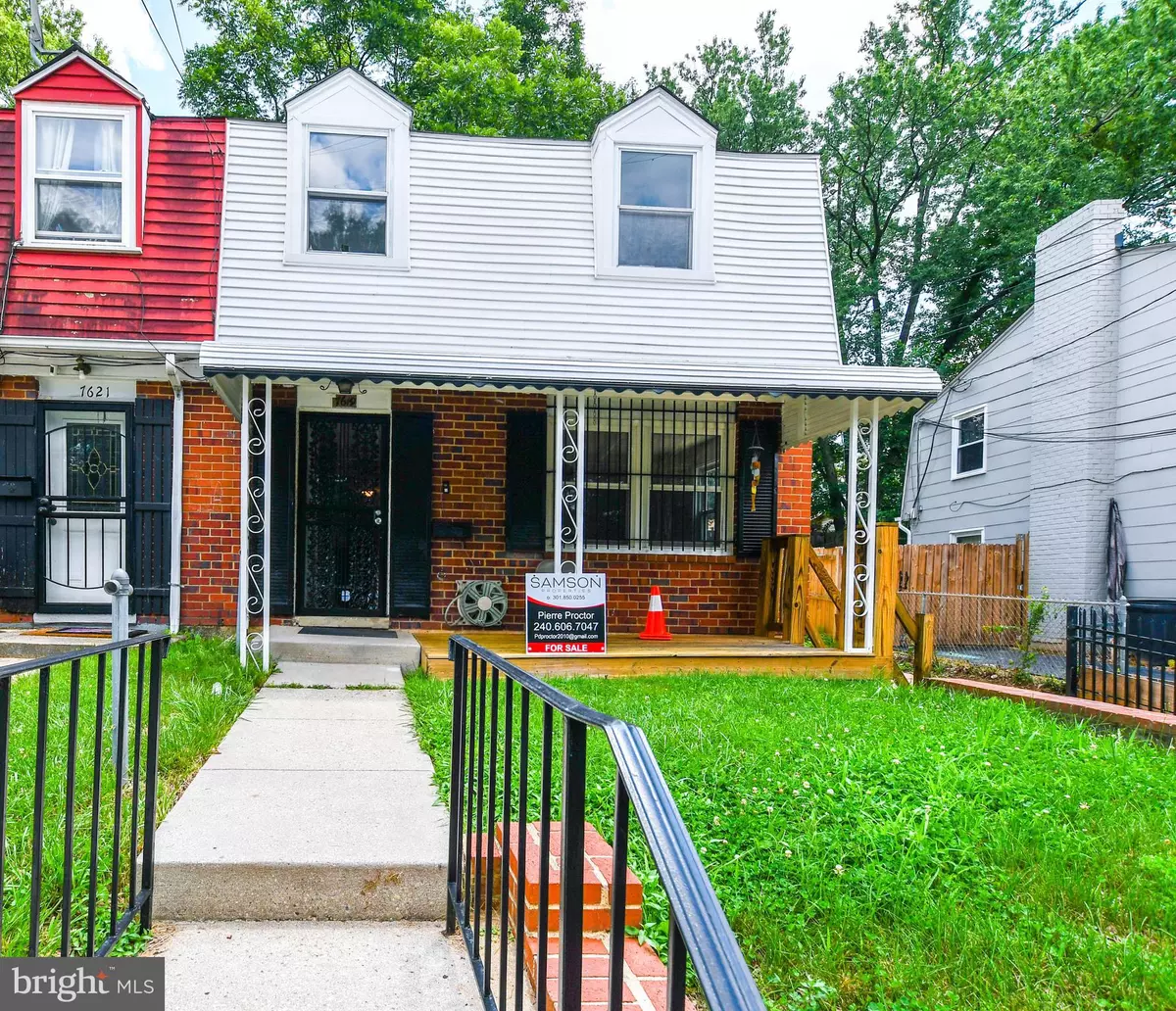 Landover, MD 20785,7619 BARLOWE RD