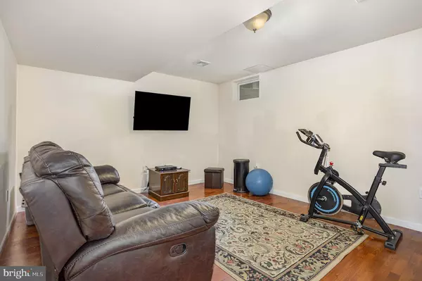 York, PA 17402,2400 SCHULTZ WAY