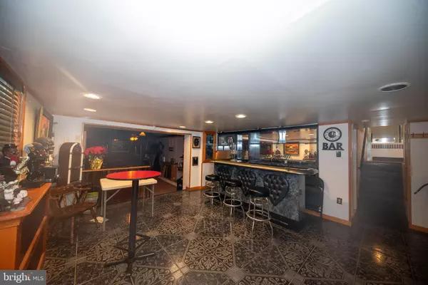 Glenside, PA 19038,1612 E WILLOW GROVE AVE