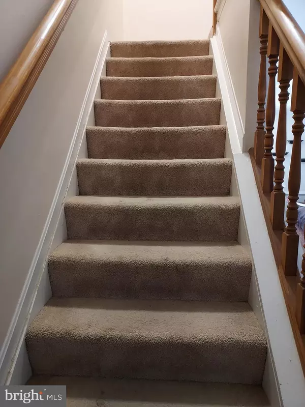 Lanham, MD 20706,2922 BUCKTHORN CT