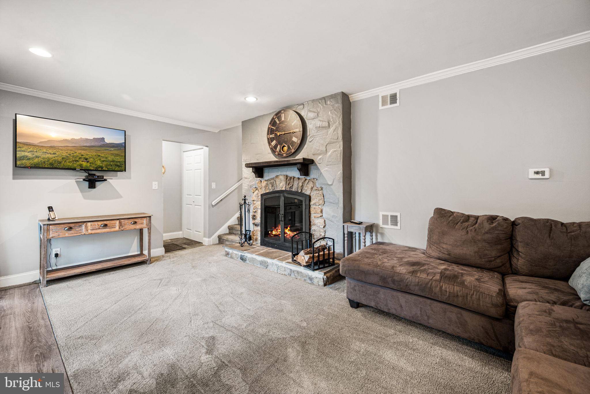 Newtown Square, PA 19073,239 E CHELSEA CIR