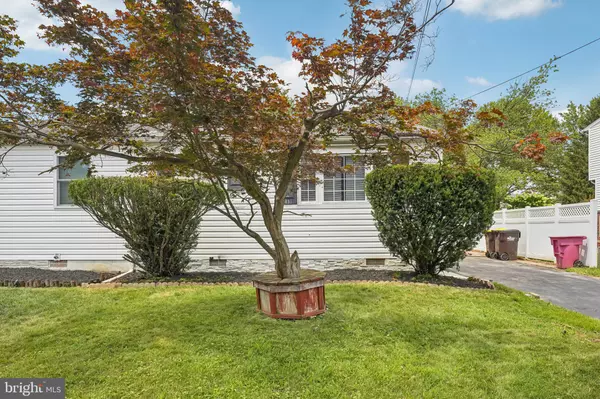 Lansdale, PA 19446,496 WADE AVE