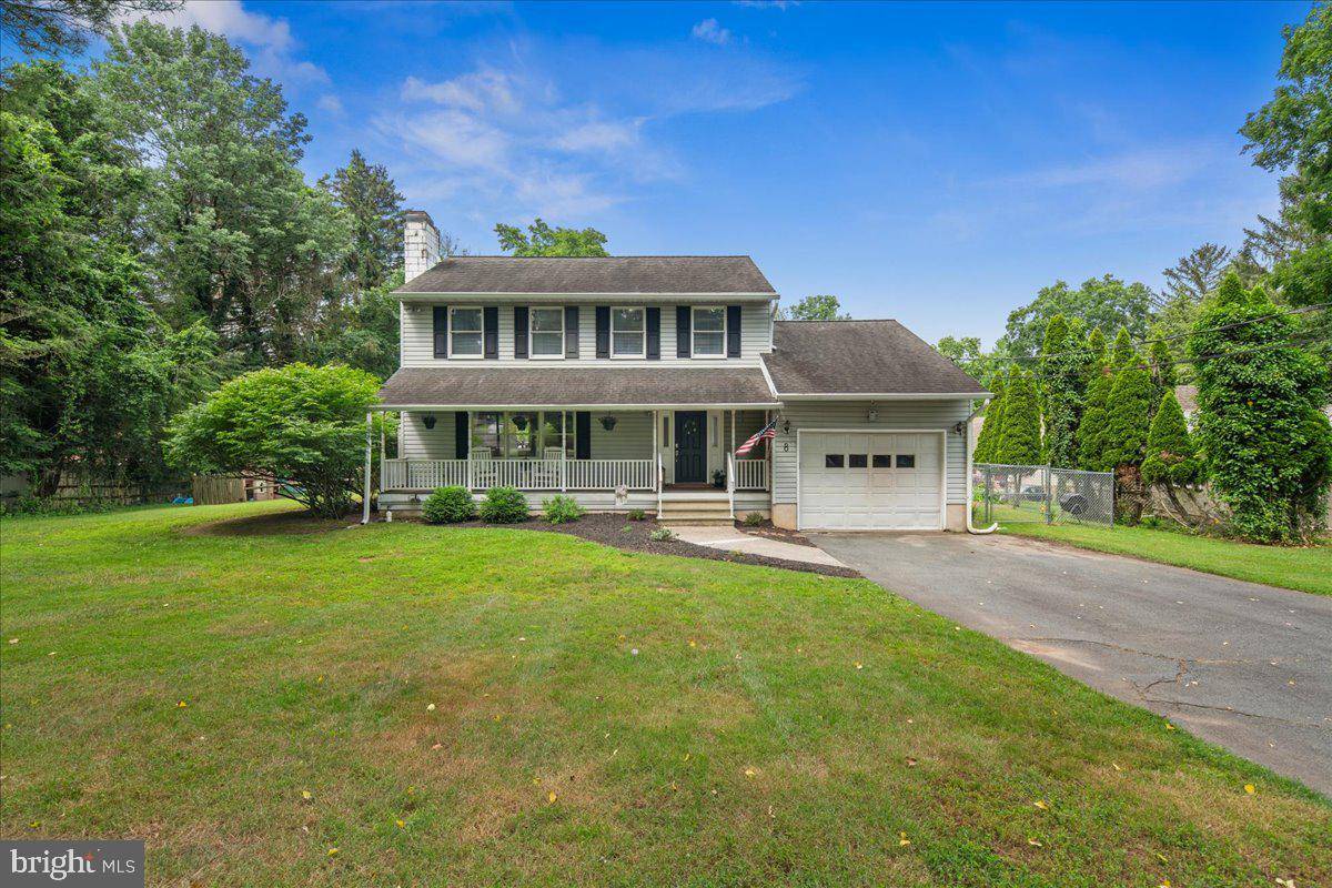 8 HIGH ACRES DR, Ewing, NJ 08628