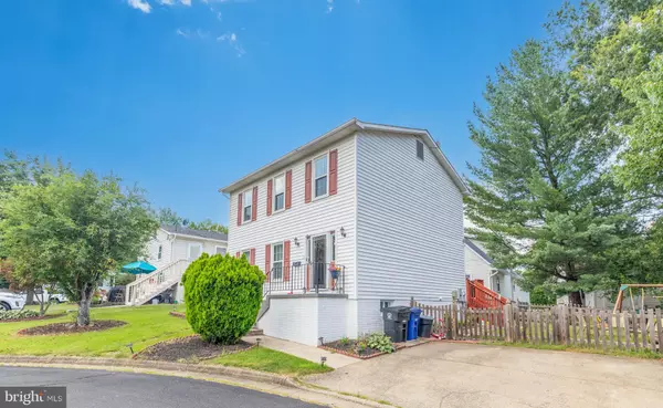 Leesburg, VA 20175,111 OAK VIEW DR SE