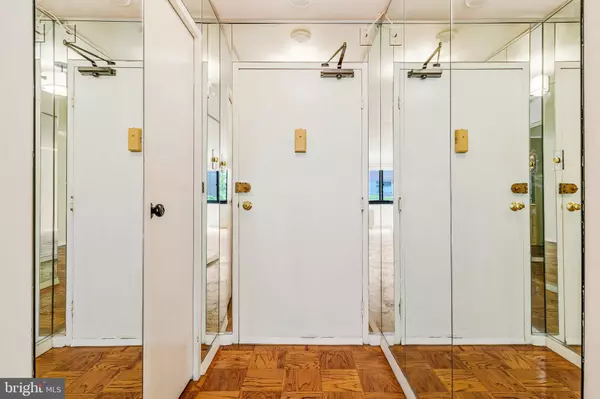 Washington, DC 20009,1601 18TH ST NW #312