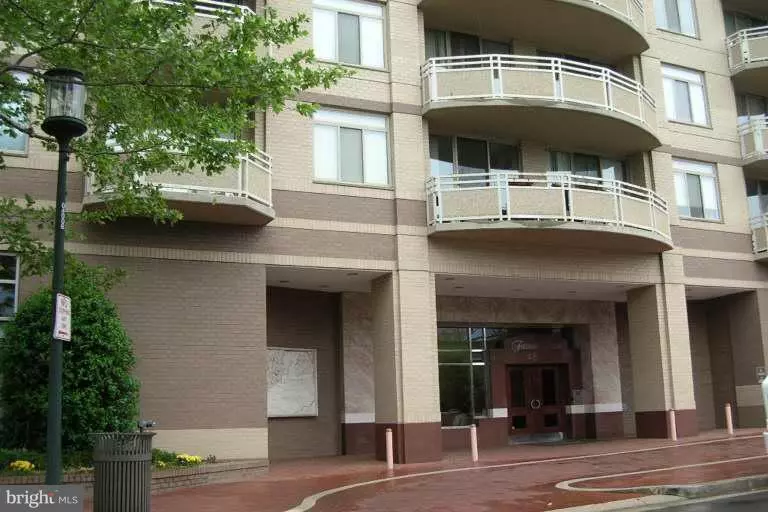 Bethesda, MD 20814,4801 FAIRMONT AVE #713