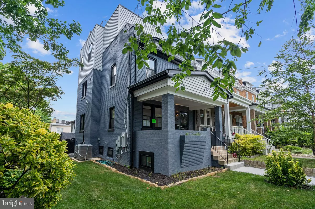 Washington, DC 20011,461 DELAFIELD PL NW