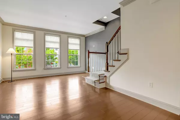 Arlington, VA 22203,4344 4TH ST N