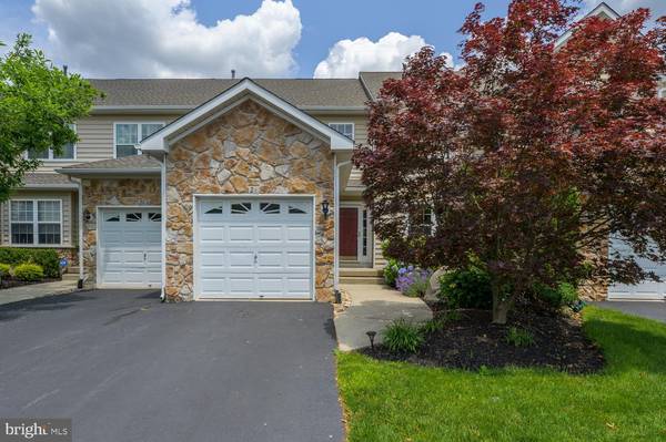24 HOGAN WAY, Moorestown, NJ 08057