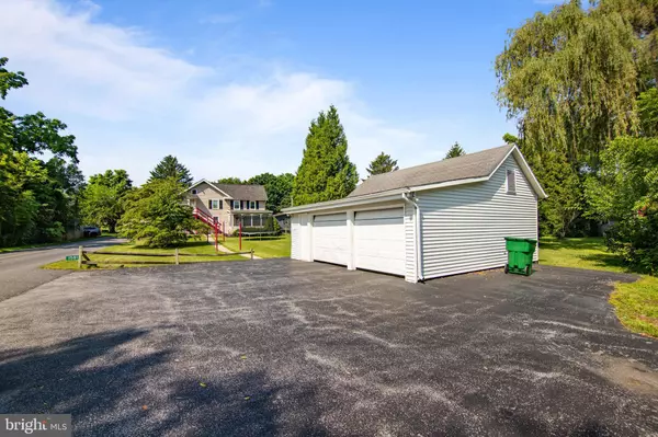 Chambersburg, PA 17202,1581 GARMAN DRIVE