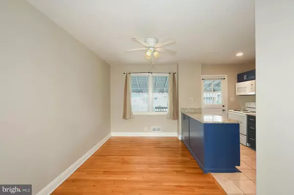 Dundalk, MD 21222,6922 BROENING