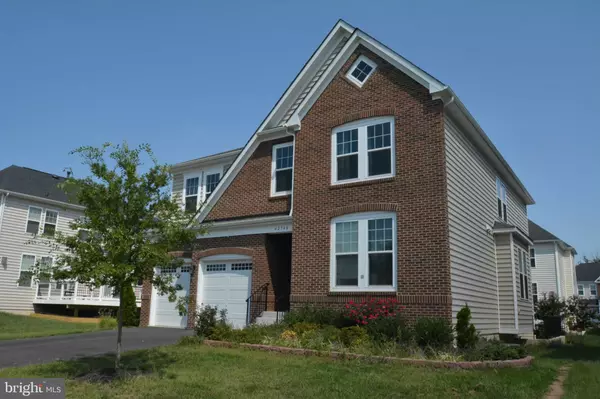 Chantilly, VA 20152,42340 ABNEY WOOD DR