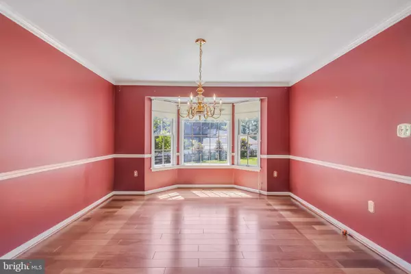 Waldorf, MD 20601,1305 GREENMONT DR