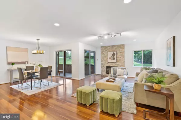 Baltimore, MD 21208,1 STONEHENGE CIR #1-4