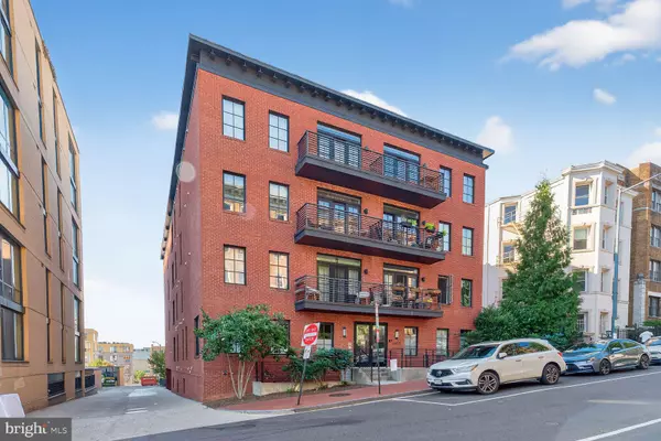 Washington, DC 20009,1412 CHAPIN ST NW #2