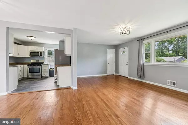 Lanham, MD 20706,9327 BANDERA ST