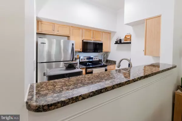 Arlington, VA 22201,1024 N UTAH ST #116