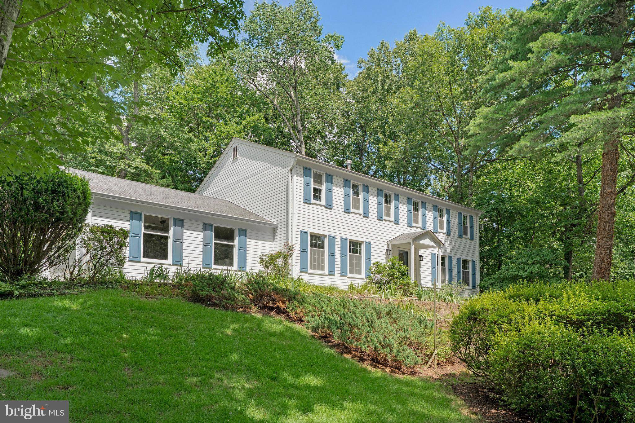 2305 ACTON DR, Reston, VA 20191