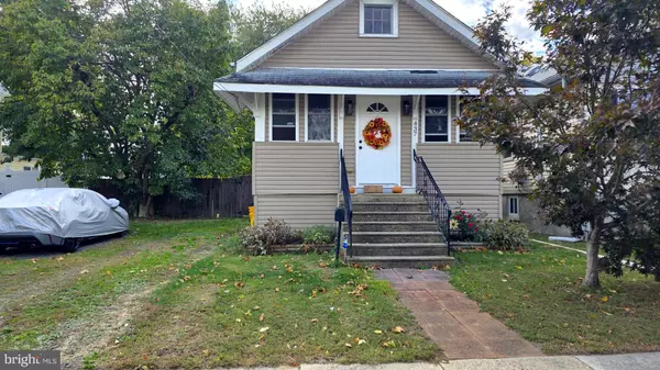 Pennsauken, NJ 08110,437 VELDE AVE