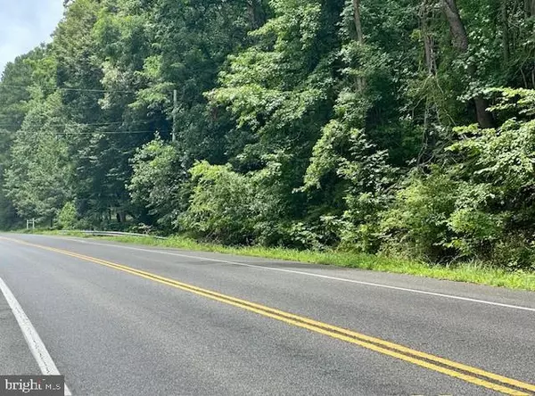 Charlotte Hall, MD 20622,11450 BUDDS CREEK RD