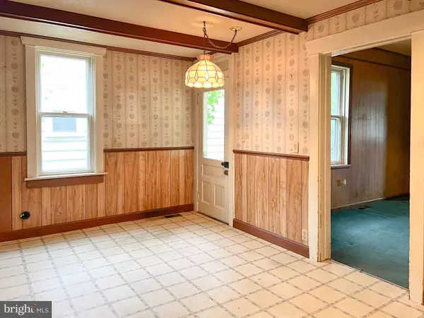 Talmage, PA 17580,221 S STATE ST
