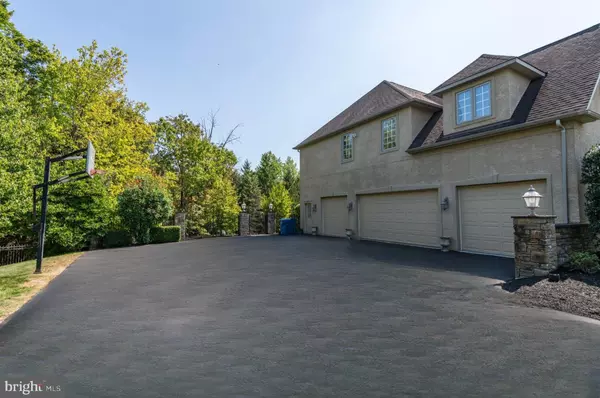 Lower Gwynedd, PA 19002,1389 LAMPLIGHTER CIR