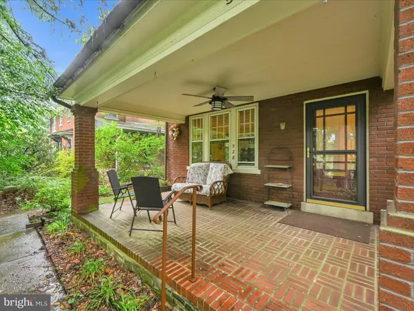 Lancaster, PA 17603,528 STATE ST