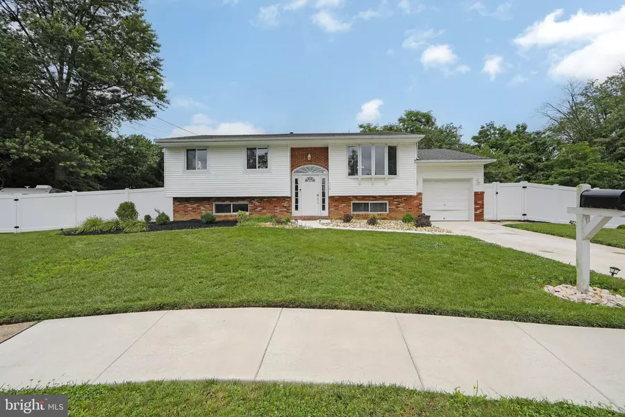 115 STRATTON DR, Westampton, NJ 08060