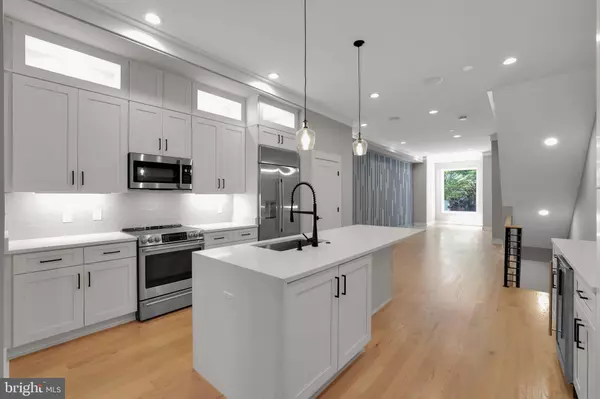 1329 IRVING ST NW #1, Washington, DC 20010