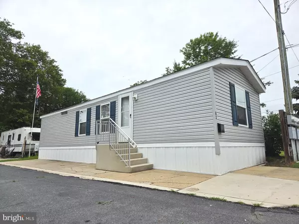 Pennsauken, NJ 08109,5224 MARLTON PIKE #63