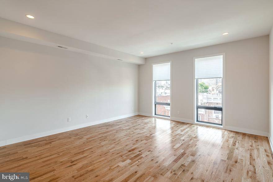 Philadelphia, PA 19147,514 SOUTH ST #403