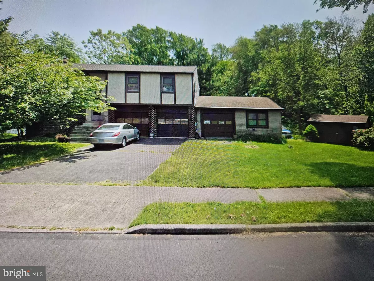 Warminster, PA 18974,1229 MANOR DR
