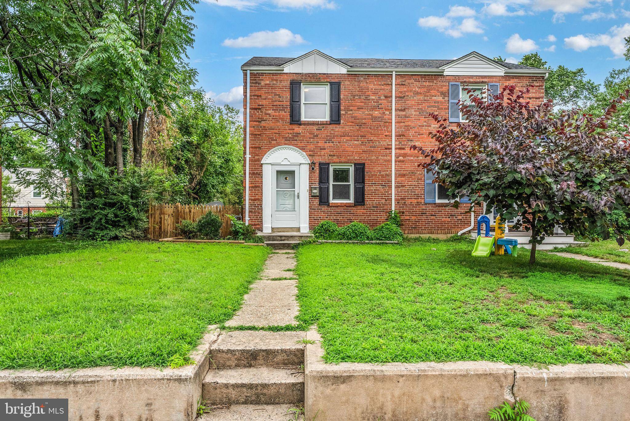 Alexandria, VA 22303,2236 FARRINGTON AVE