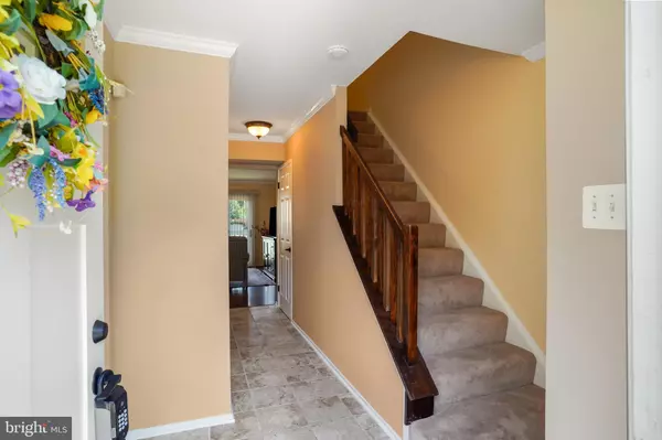 Springfield, VA 22152,7942 BENTLEY VILLAGE DR #33A
