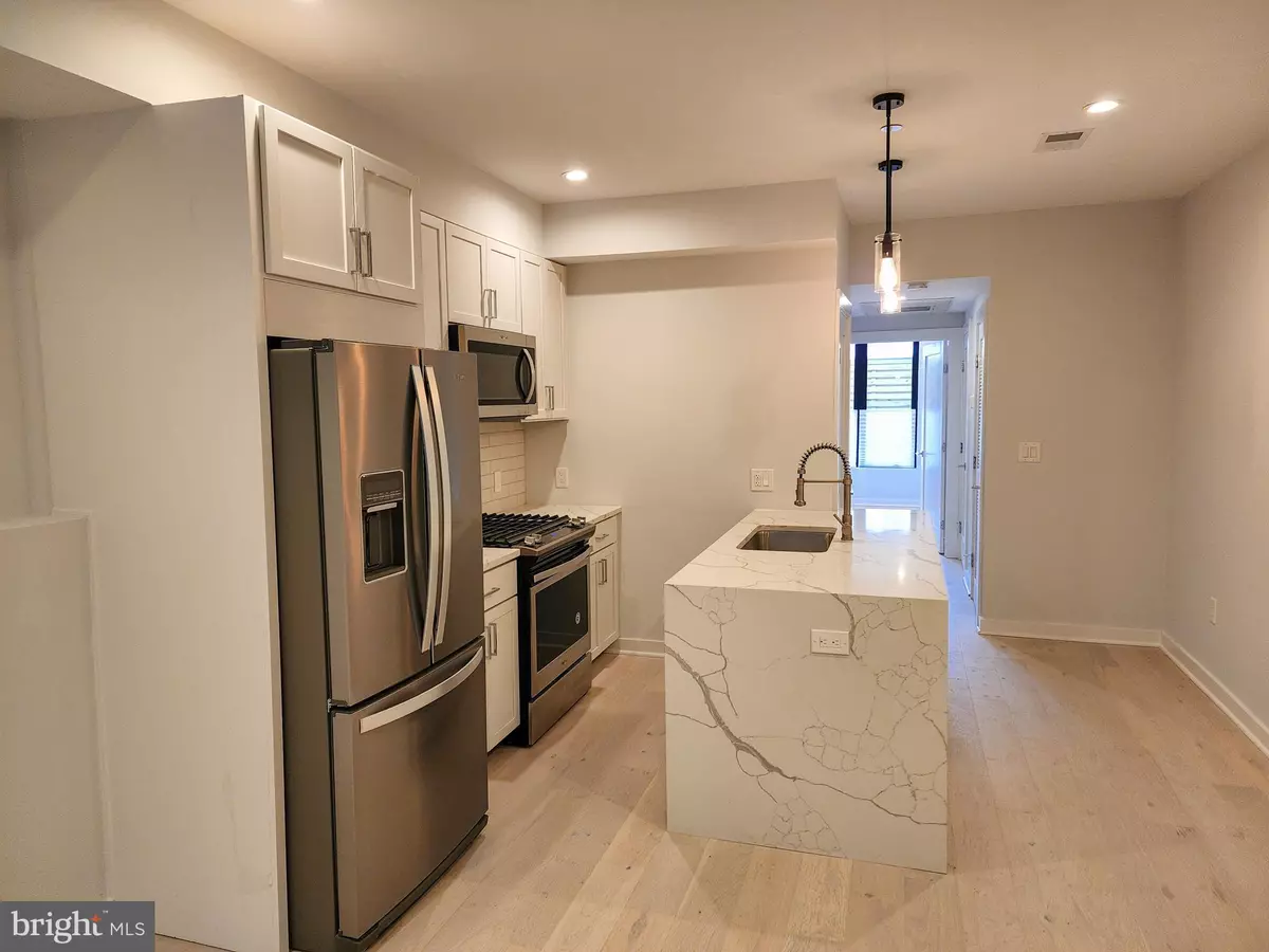 Washington, DC 20011,531 KENNEDY ST NW #4