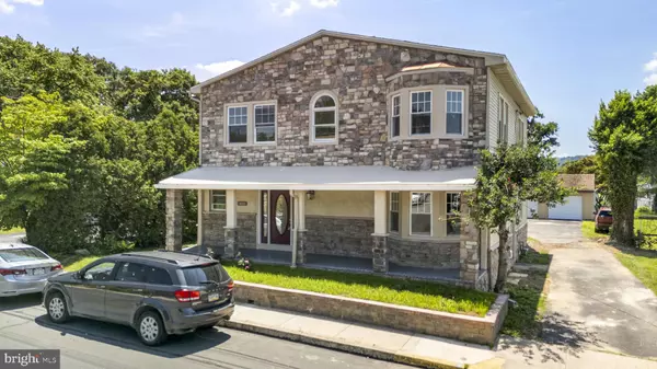 1432 FRUSH VALLEY RD, Reading, PA 19605