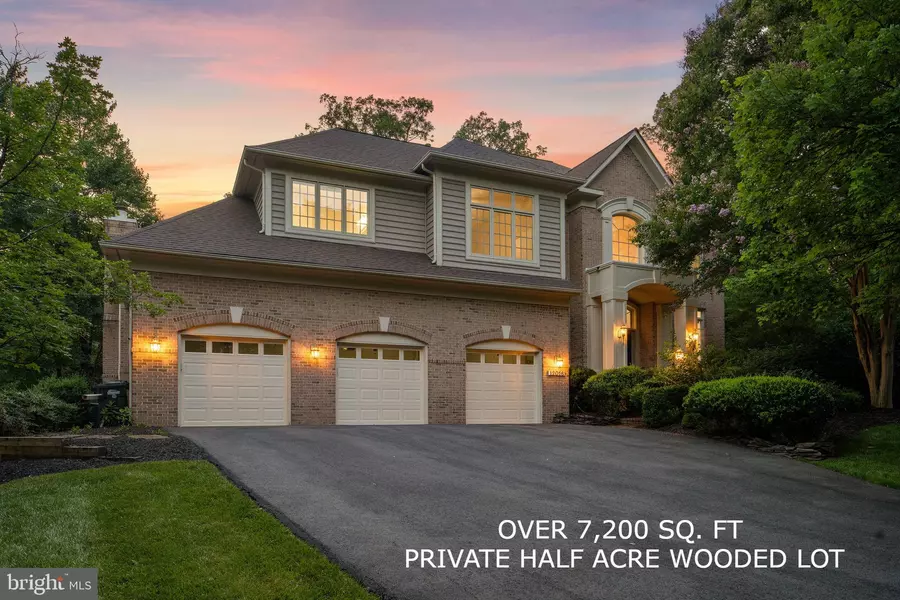 12016 CREEKBEND DR, Reston, VA 20194