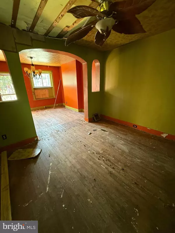 Trenton, NJ 08618,639 N WILLOW ST