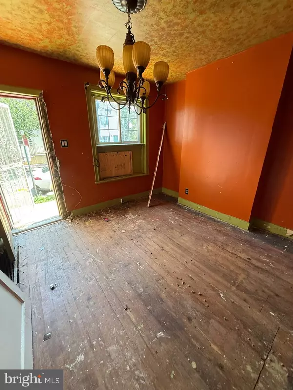 Trenton, NJ 08618,639 N WILLOW ST