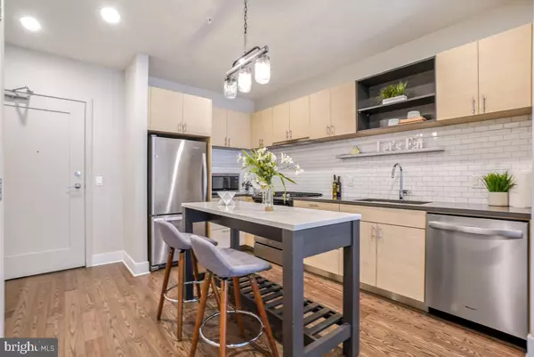 Gaithersburg, MD 20878,510 DIAMONDBACK DR #468