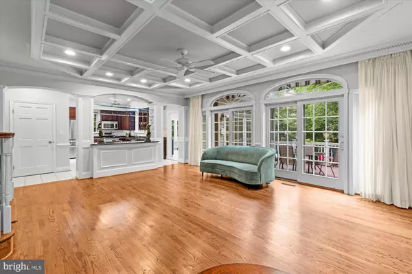 Arlington, VA 22201,1212 N CLEVELAND ST