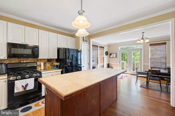 Frederick, MD 21701,1700 DERRS SQ W