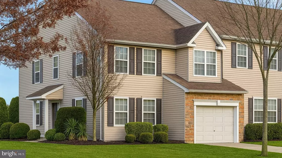 Blackwood, NJ 08012,12 WAYNE CT