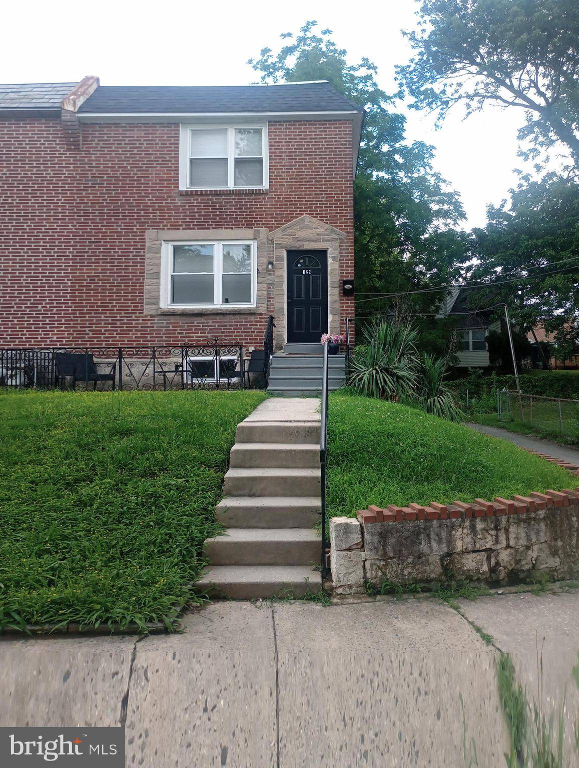 129 BRANFORD RD, Darby, PA 19023