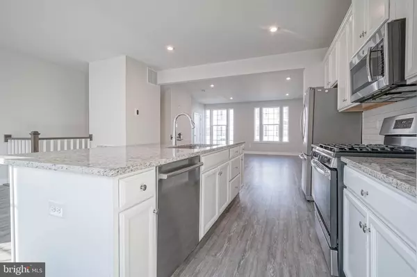 Sewell, NJ 08080,2 CARDINAL CT